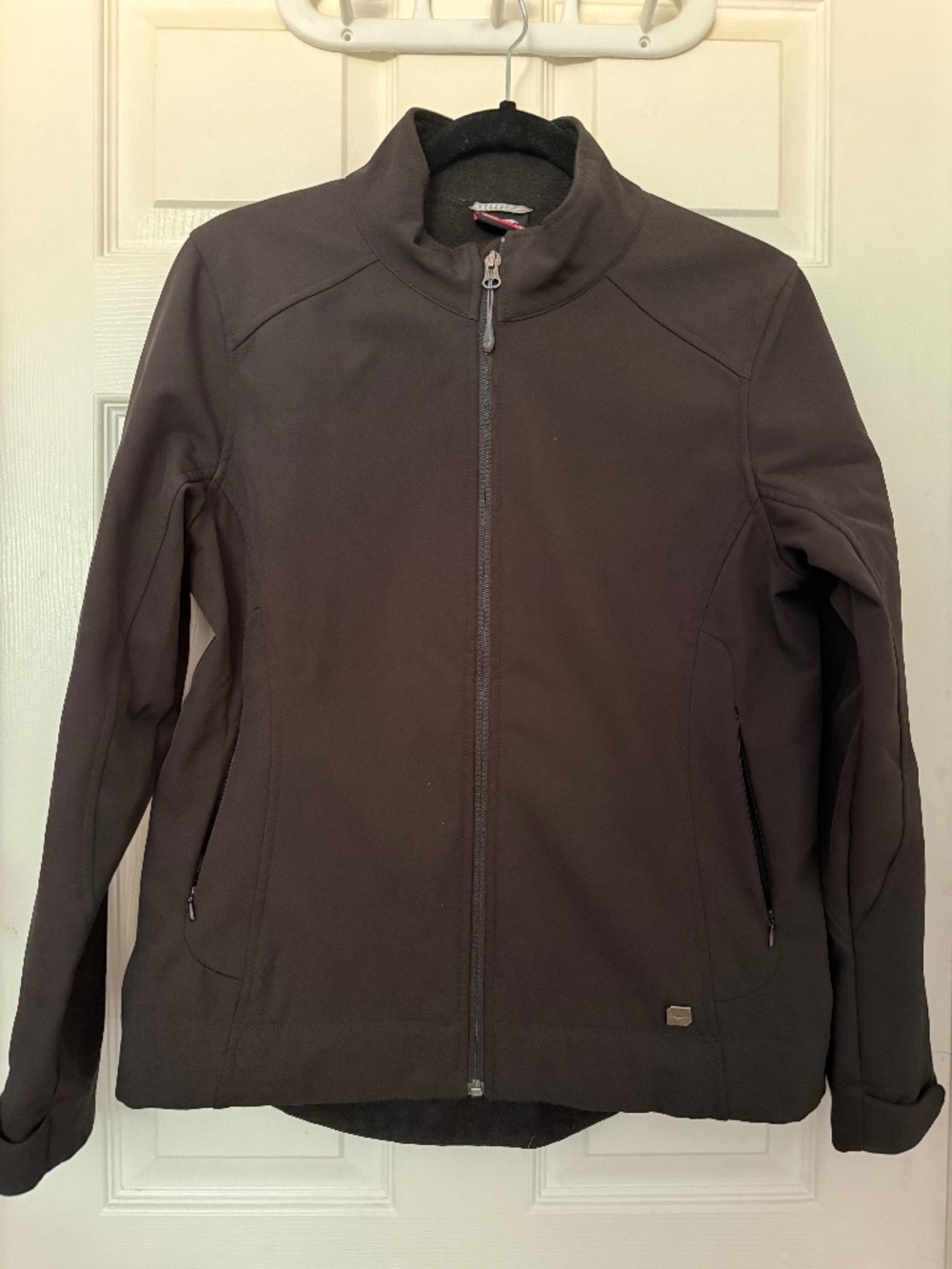 Avia Softshell Jacket - size M